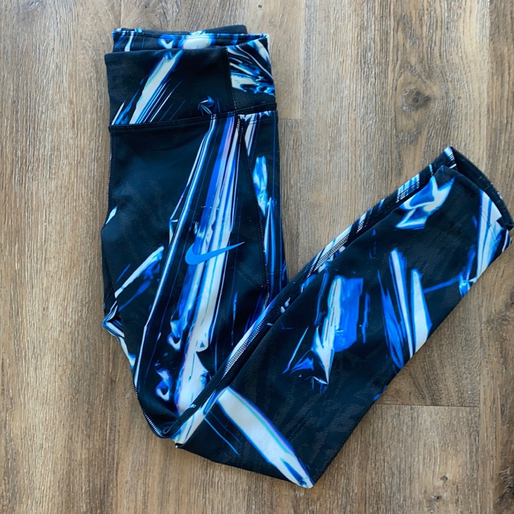 Nike Dri-Fit leggings size small